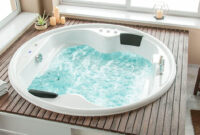 Die Whirlpool Badewanne: Eine Private Wellness-Oase Zu Hause | Aquade in Whirlpool Badezimmer